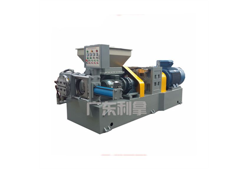 廣東利拿實業：創新引領，打造行業領先的低溫橡膠過濾出片機、自動擠出過濾機、電線電纜壓出機-1